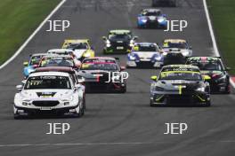 Start of the race, #117 - Adam Shepherd - Capture Motorsport - Cupra Leon Competicion TCR leads