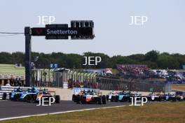 Race Start #2 - Timo Jungling - JHR Developments Leads